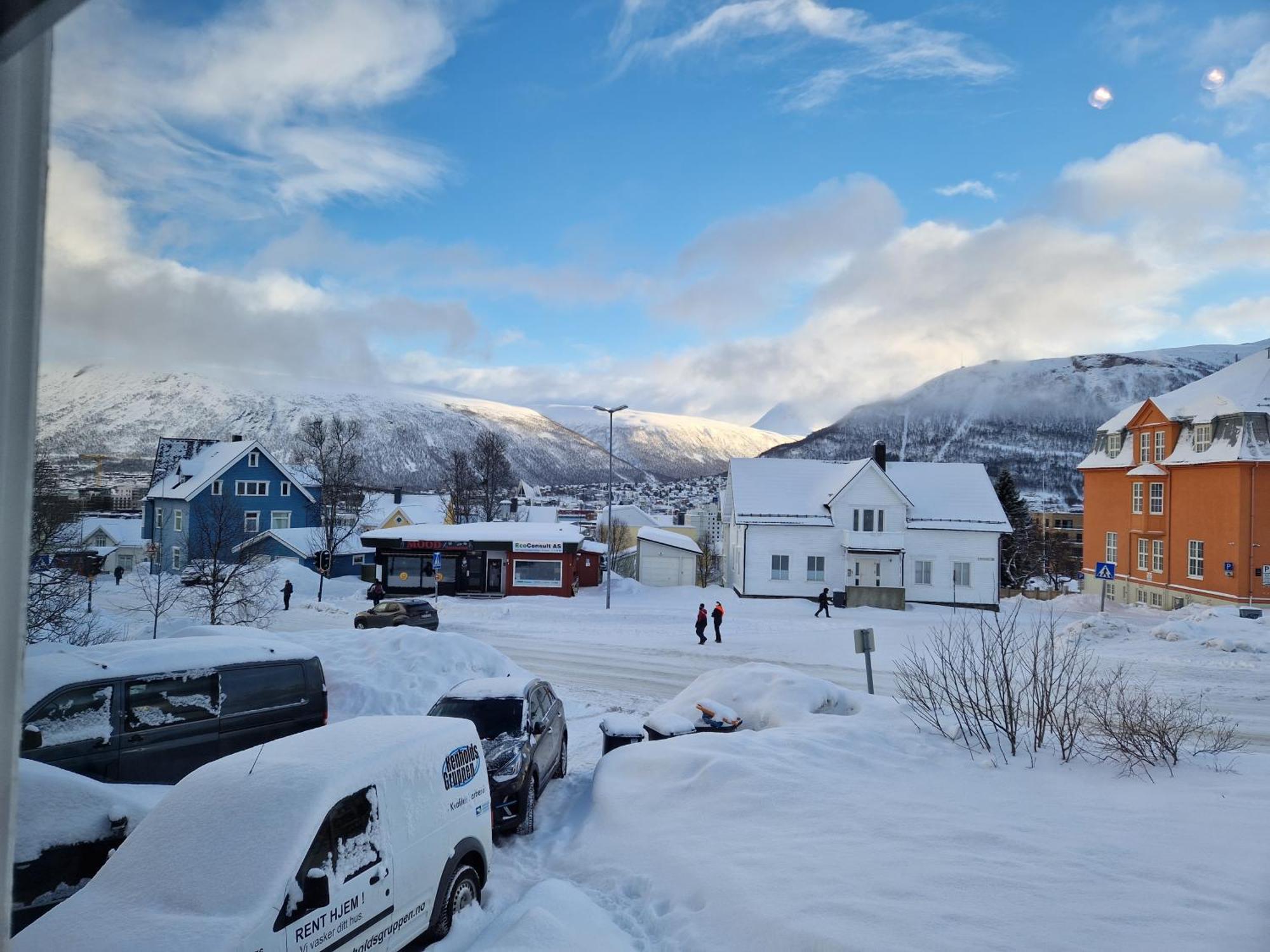 Central With A View Tromso Luaran gambar